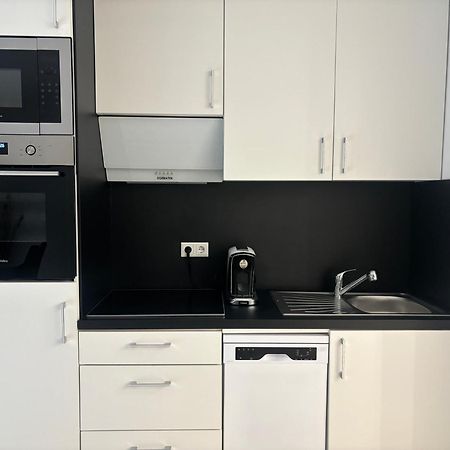 Lenti Duesseldorfer Apartment'S Bagian luar foto