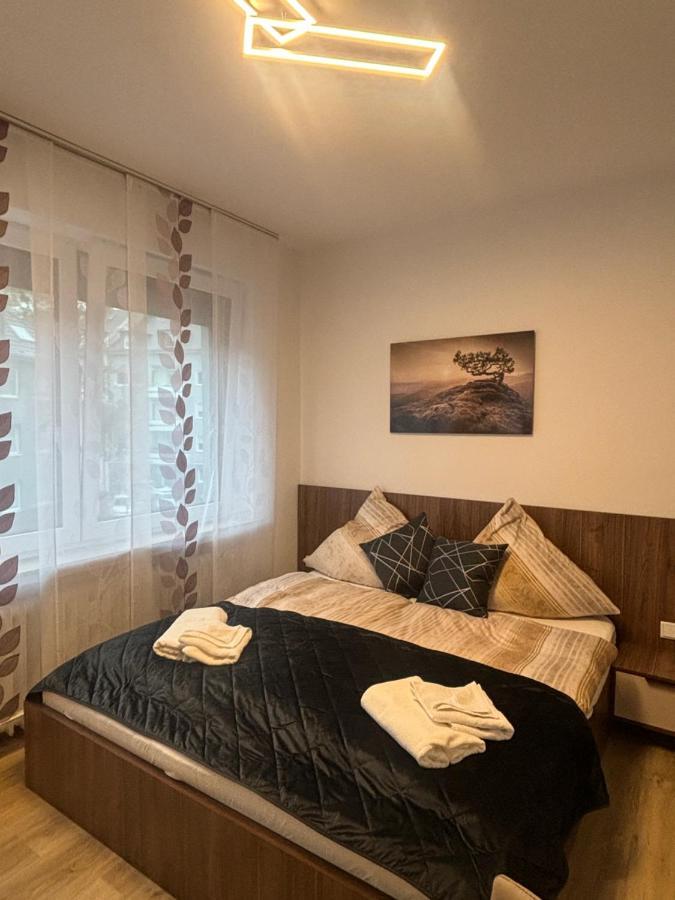 Lenti Duesseldorfer Apartment'S Bagian luar foto
