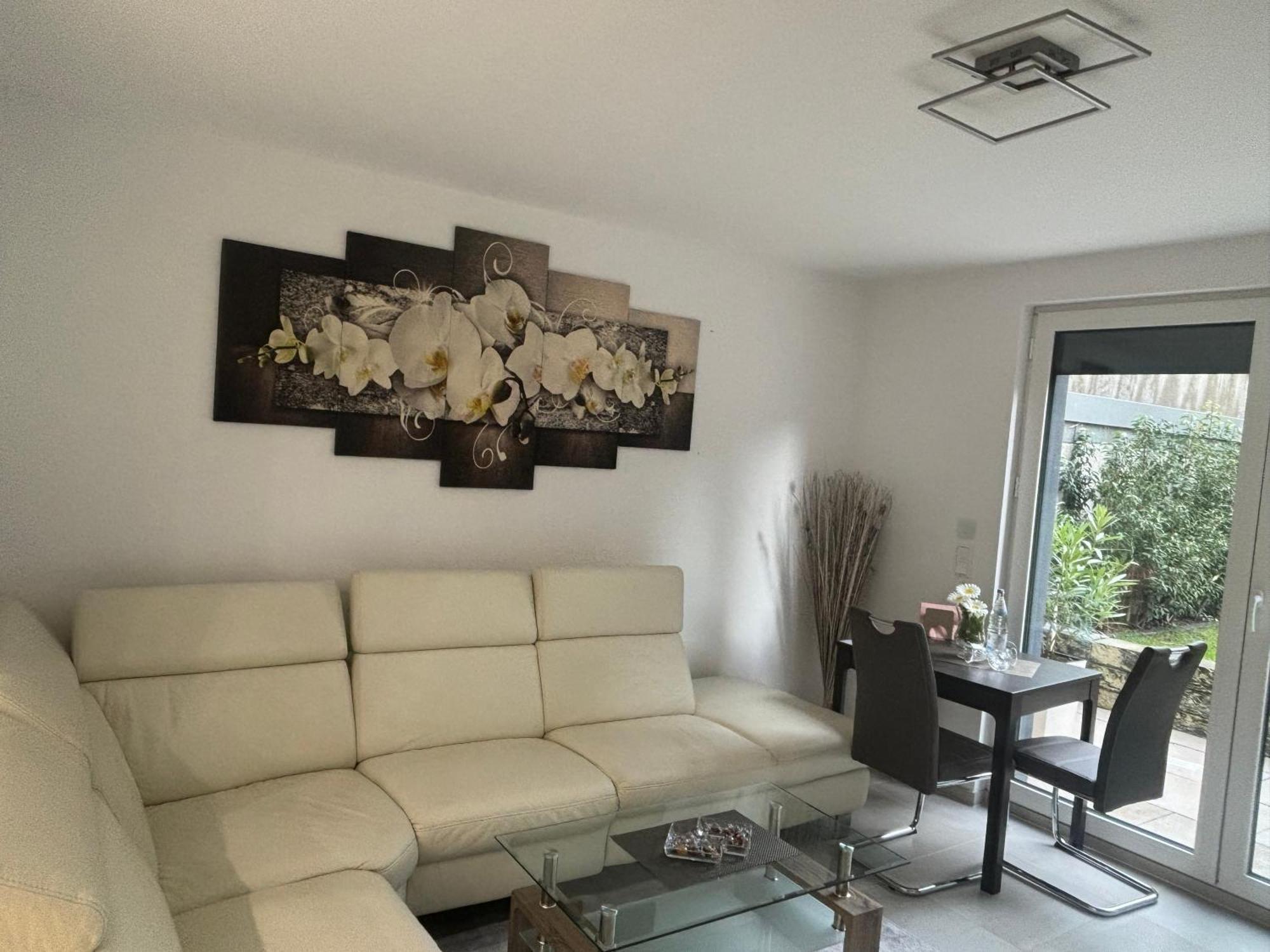Lenti Duesseldorfer Apartment'S Bagian luar foto