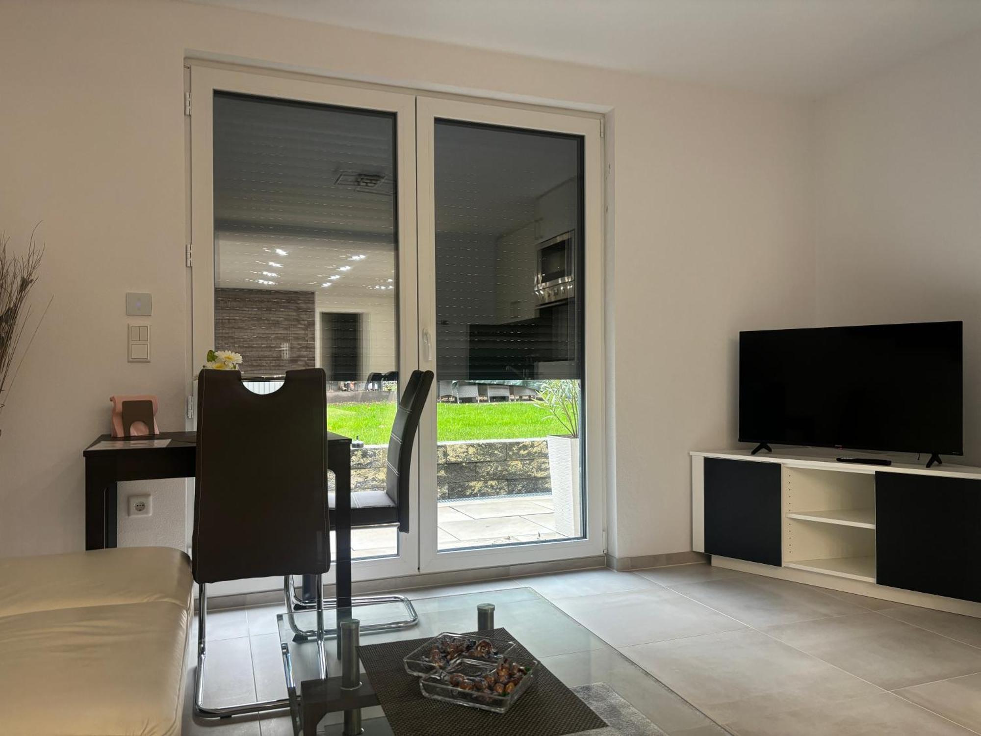 Lenti Duesseldorfer Apartment'S Bagian luar foto