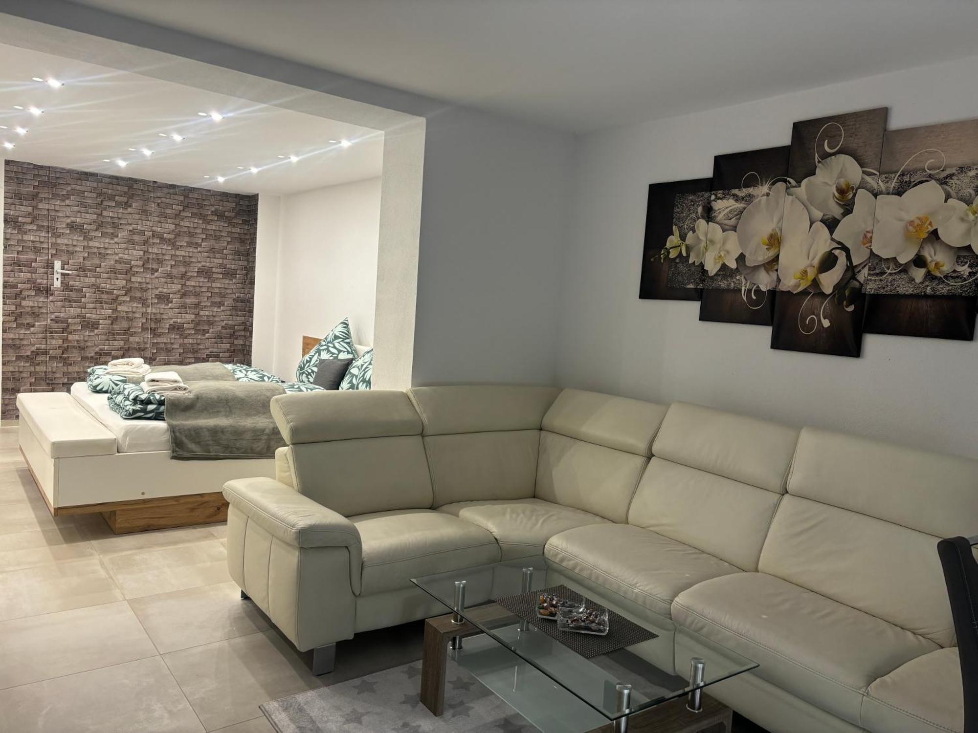 Lenti Duesseldorfer Apartment'S Bagian luar foto